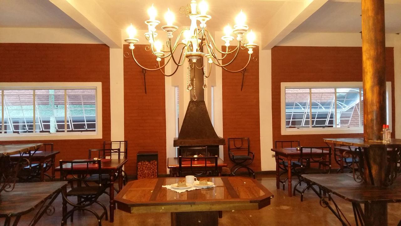 Medieval Hotel تريس كوراسويس المظهر الخارجي الصورة