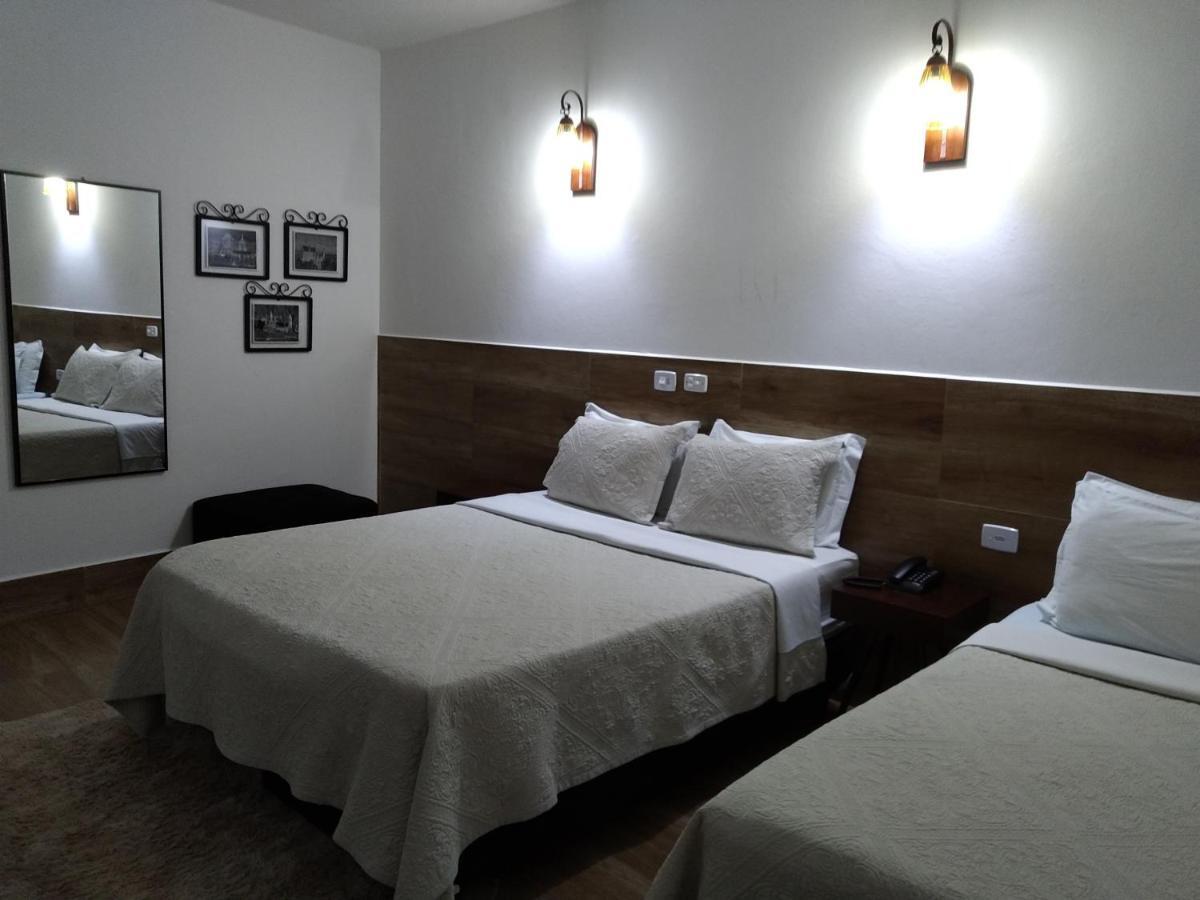 Medieval Hotel تريس كوراسويس المظهر الخارجي الصورة